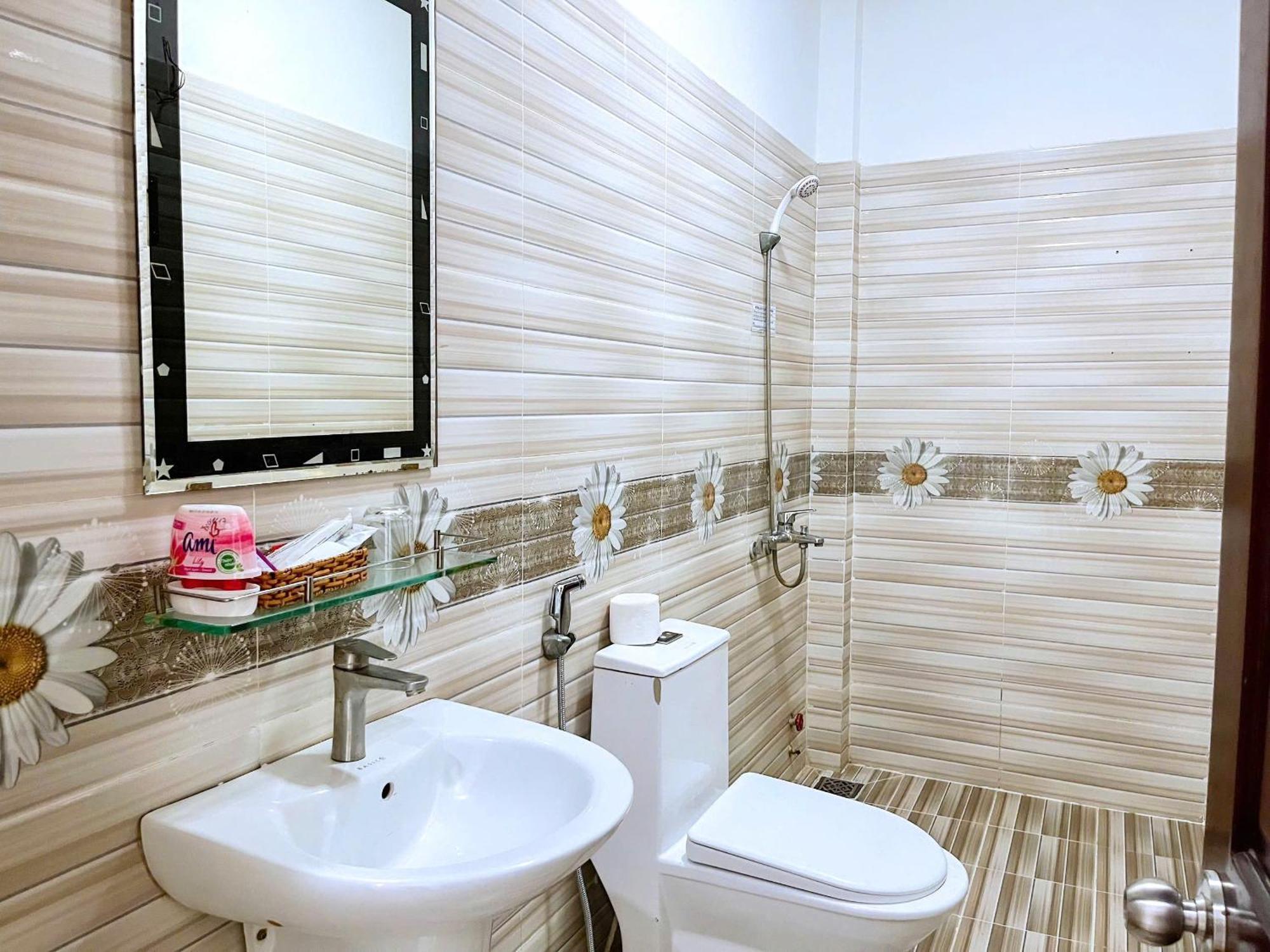 Khach San Ha Dan - Bai Sau Vung Tau Hotel Eksteriør billede